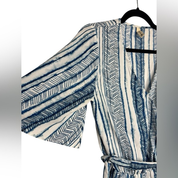 TYCHE Blue White Striped Belted Romper Size Medium - Picture 3 of 15